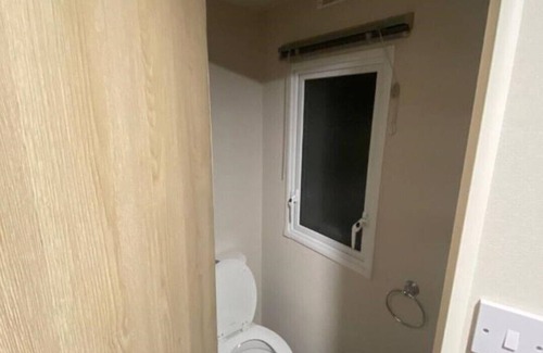 Allhallows Apartment | Hillside Sleeps 6