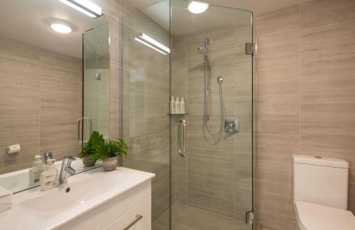 Queenstown City Centre Apartment | Hillside Villa 1- Walk To Town- AC- Free Parking