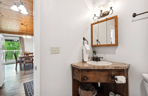 Whitefish Condo | Hillside Whitefish Lake Condo, Bay Point 14BU | 1 Bed, 1 Bath