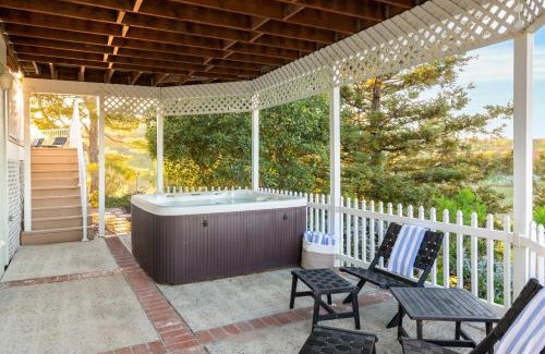 Paso Robles House | Hilltop by AvantStay Countryside Escape w Views