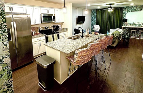Clarksville House | Hilltop Haven Hideaway, a Cozy 3-bedroom Home with Everything You Need!