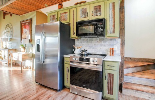 Fayetteville House | Hilltop Haven Pool, Hot Tub & Game Loft