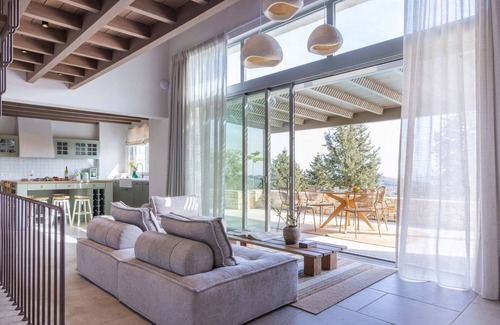Vlachopoulatika Villa | Hilltop Haven with Olive groves Panorama - Four Bedroom Villa, Sleeps 8