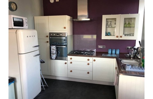 Pentrefelin House | Hilltop Llandeilo