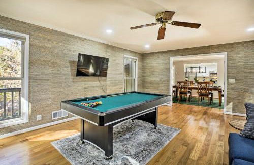 Marietta Apartment | Hilltop Marietta Apt with Custom Design and Decor!