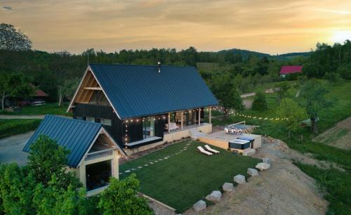 Bulz Ski Chalet | Hilltop Munteni