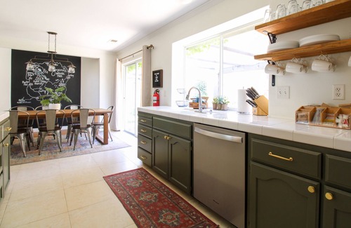Mariposa House | Hilltop Yosemite Retreat w/Views, Hot Tub, Pool, Game Room, Close to Town