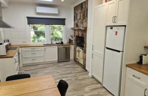 Bright House | Hillview on Delany