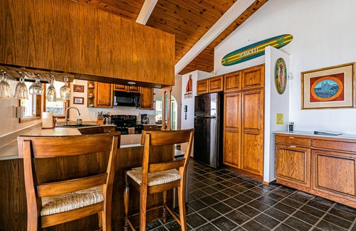 Kapoho House | Hilo Shangrila - Oceanfront, Pool and Hot Tub Private Vacation Rental