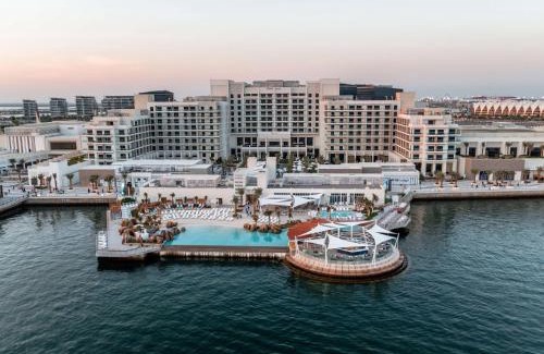 Abu Dhabi Resort | Hilton Abu Dhabi Yas Island