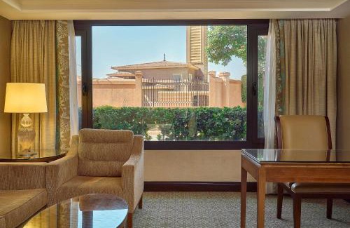 Al-'Amriyah Resort | Hilton Alexandria King's Ranch Hotel