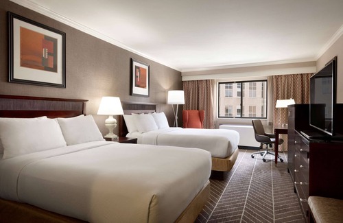 Ballston Hotel | Hilton Arlington