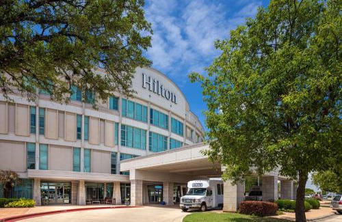 Austin Hotel | Hilton Austin Airport