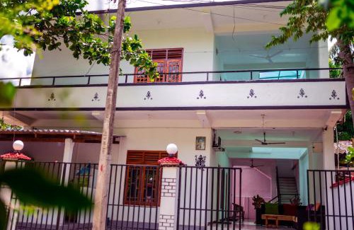 Trincomalee Hotel | Hilton cottage inn