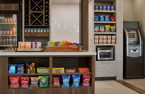 Midtown Anchorage Hotel | Hilton Garden Inn Anchorage