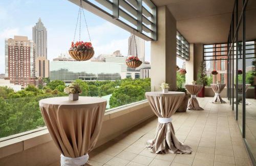 Luckie-Marietta District Hotel | Hilton Garden Inn Atlanta Downtown