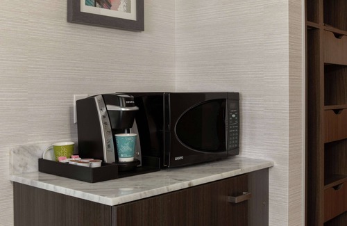 Freeport Hotel | Hilton Garden Inn Freeport Downtown