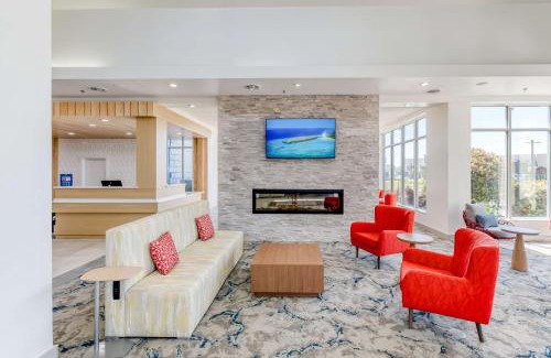 Kitty Hawk Hotel | Hilton Garden Inn Outer Banks/Kitty Hawk
