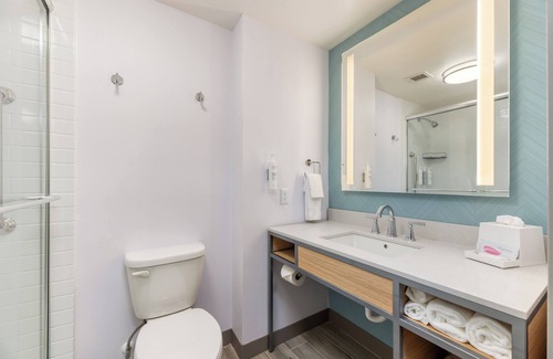 Kitty Hawk Hotel | Hilton Garden Inn Outer Banks/Kitty Hawk