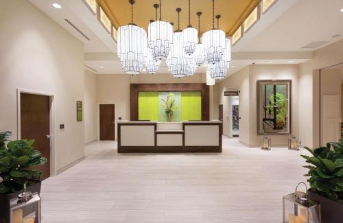 Central Business District Hotel | Hilton Garden Inn Rochester Downtown, NY