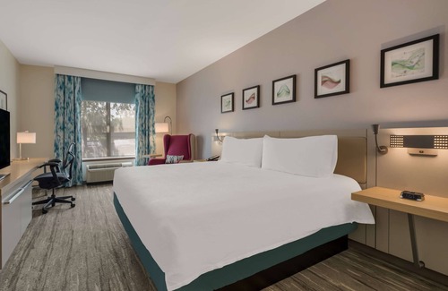 Rockford Hotel | Hilton Garden Inn Rockford