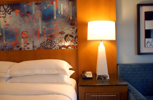 Melville Hotel | Hilton Long Island/Huntington