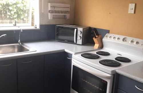 Himatangi Beach House | Himatangi Getaway w/spa - Family Friendly