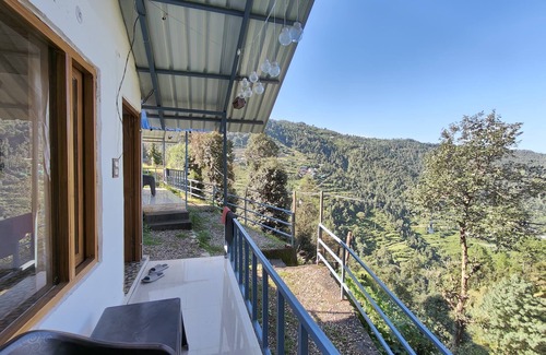 Naina Range Resort | Himwanderer Camps and Cottages Pangot