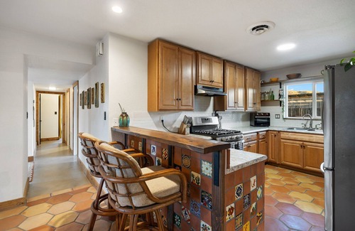 Morongo Valley House | Hipster Chic Dog-Friendly Oasis in Morongo Valley