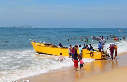 Malpe House | His Grace BEACH Cottages - Private Beach at MALPE