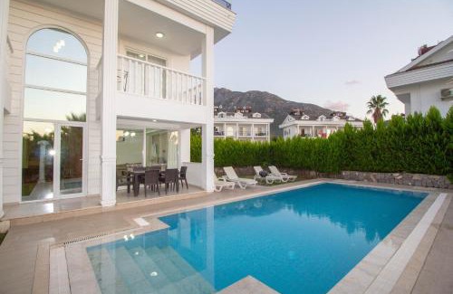 Hisaronu Villa | Hisarpark D Villa, Özel Havuzlu, Fethiye