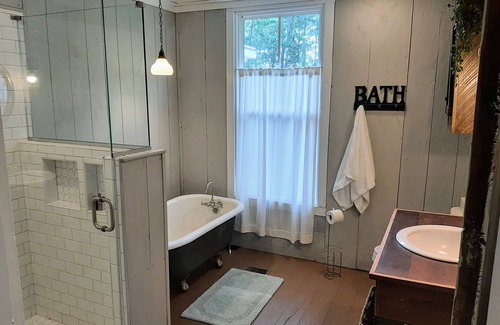 Sturgis Other | Historic 1851 Farmhouse Retreat