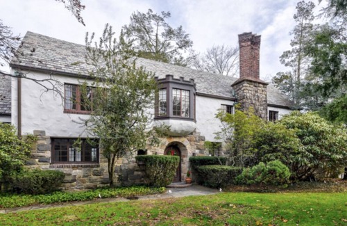 Stamford House | Historic 6-Bdrm Tudor Estate w pool/tennis access