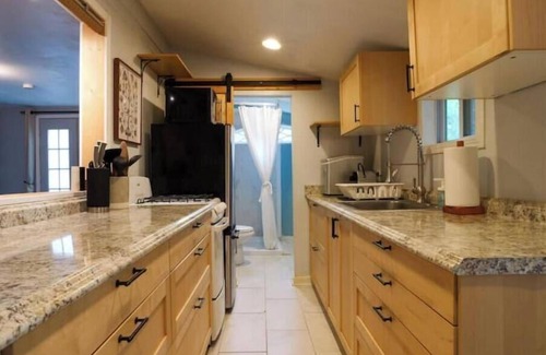 Pittsburgh House | Historic Atlanta Tiny House on the Beltline