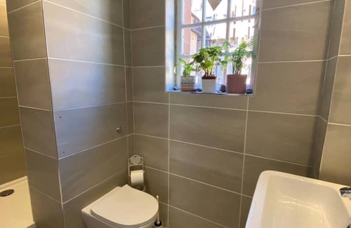 West End Apartment | Historic beautiful Dean Village 1 bed flat with river views