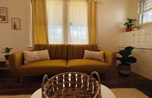 Coronado House | Historic Bungalow! Downtown Phoenix!