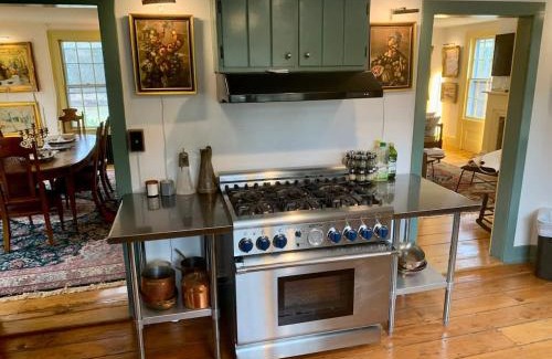 Blawenburg House | Historic Canal Home on Nature Preserve