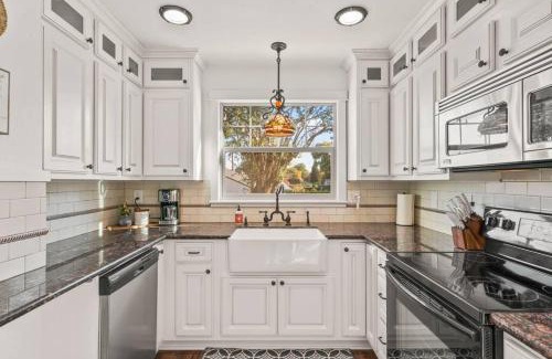 Yakima House | Historic charm!