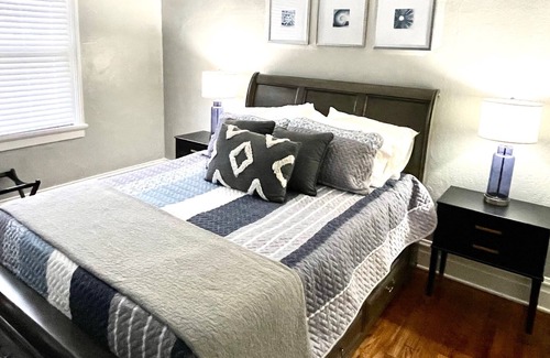 Olde Town Augusta House | Historic Charming Home Sleeps 12
