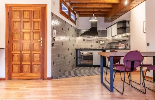 Pisogne Apartment | Historic City and 3 Bedrooms - Centre Lake Apartment