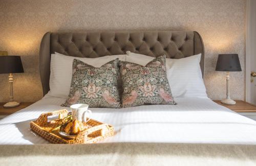 Chester House | Historic City Centre Town House