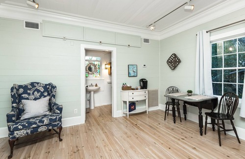 Historic Downtown Apalachicola Cottage | Historic Cottage in the Heart of Apalachicola