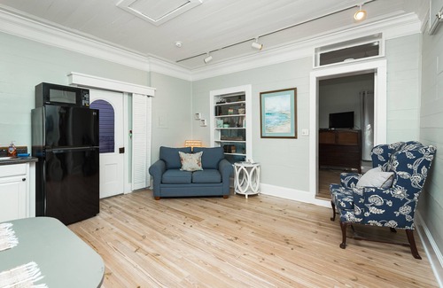 Historic Downtown Apalachicola Cottage | Historic Cottage in the Heart of Apalachicola