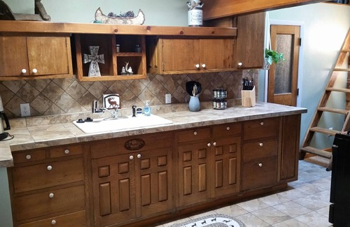 Woodland Park Cabin | Historic Crystola cabin