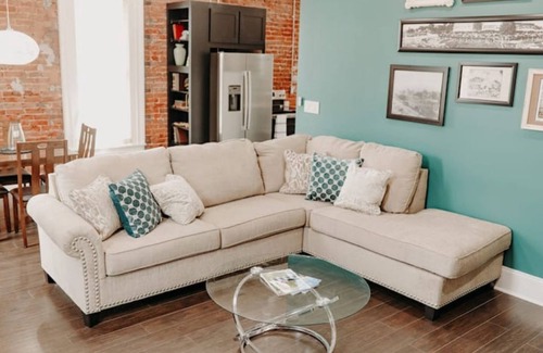 Iuka Apartment | Historic Downtown King Lofts C