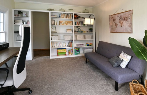 Union House | Historic Farmhouse w/Pool—Sleeps 10!