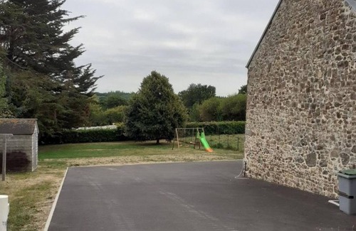 Saint-Jacques-de-Nehou Cottage | Historic Family Presbytery with Enclosed Garden