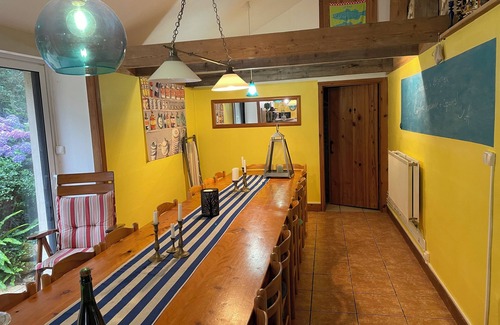 Landudec House | historic home for friends/family:country calm 7km from beaches+ iconic sites