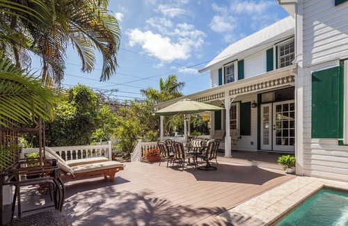 Meadows House | Historic House, Gorgeous Porch, Great Location, See 5 Star Reviews