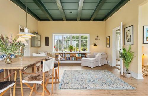 Kandestederne House | Historic House Near Råbjerg Mile And North Sea